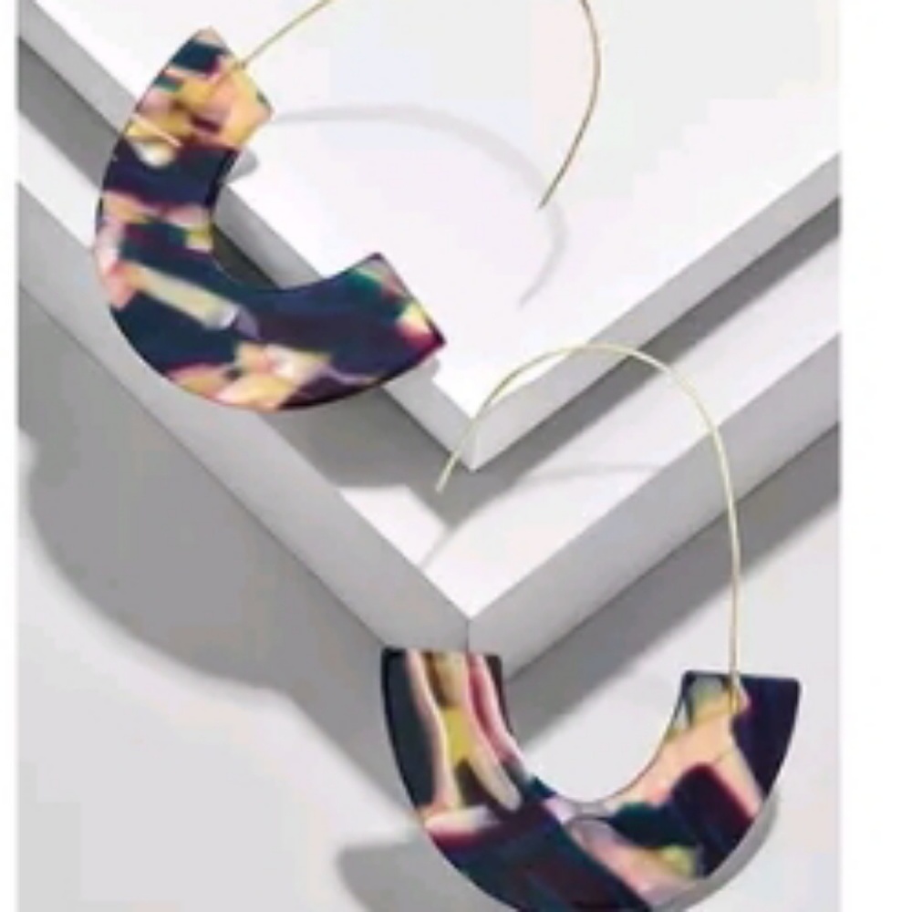 Black multi color Resin drop earrings